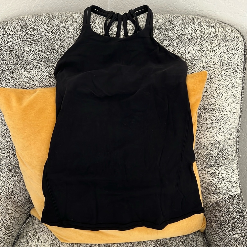 Fitted high neck workout tank